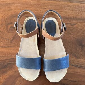 Joseph Seibel Belluno Leather Sandals, size 38, NIB